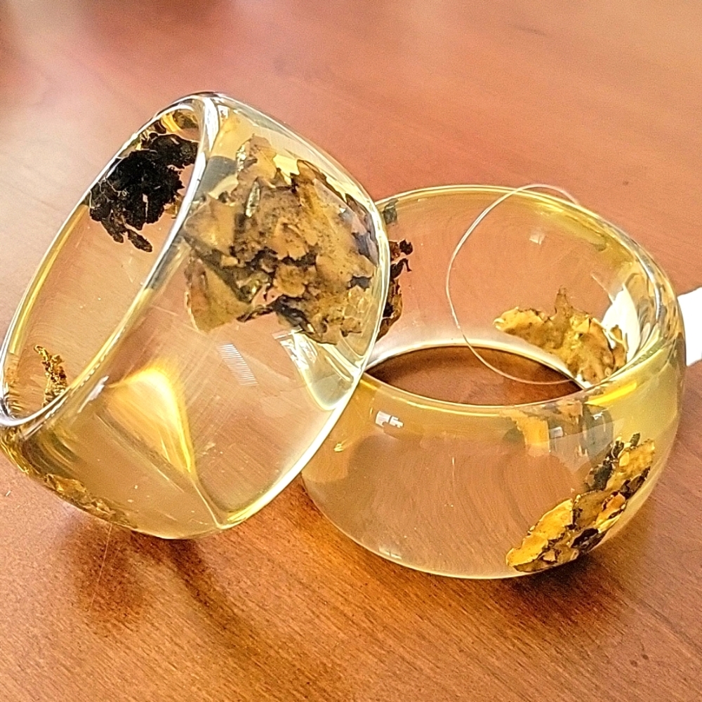 Bangles resin made